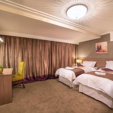 The Frontier Hotel Siret المظهر الخارجي الصورة