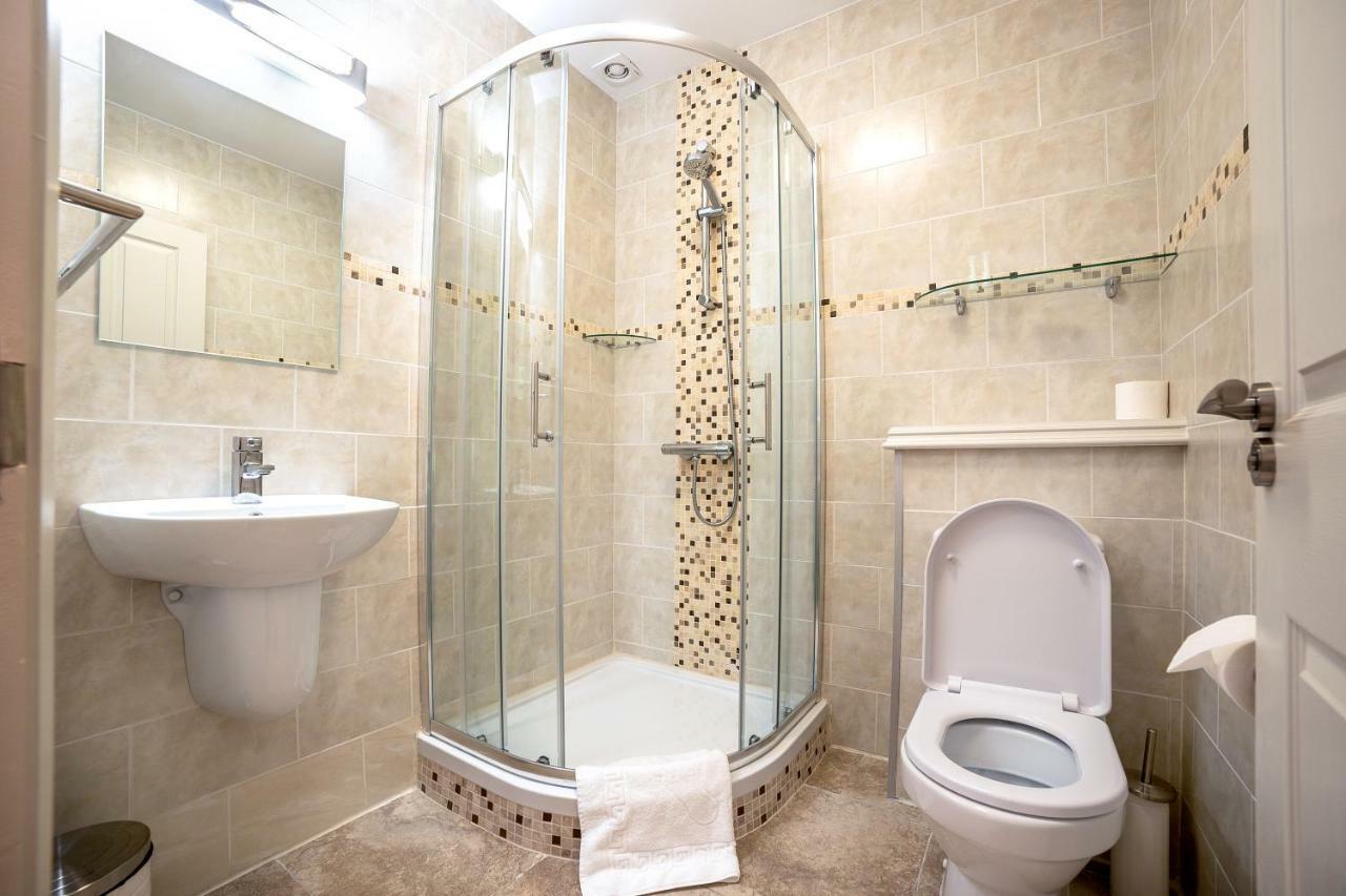 The Frontier Hotel Siret المظهر الخارجي الصورة